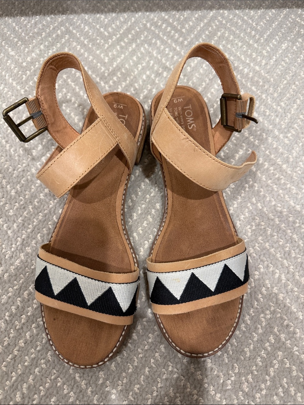 TOMS Tan Leather Sandals with Black & White Geometric Strap
